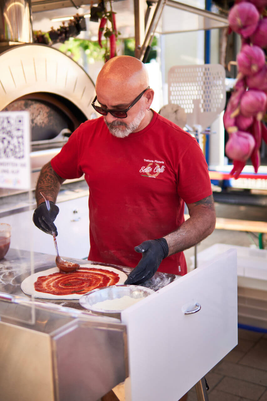 Frische Zutaten für Pizza