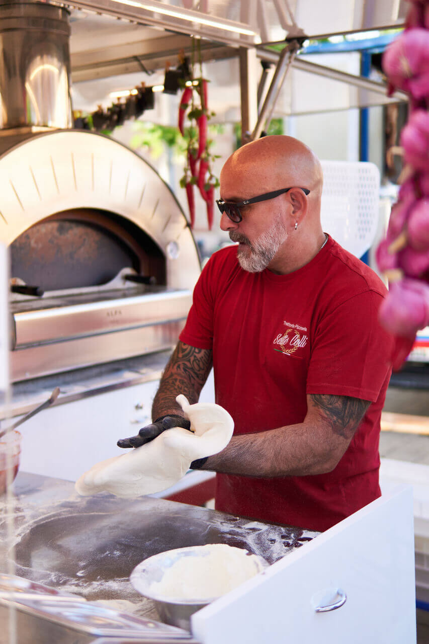 Knuspriger Pizzateig